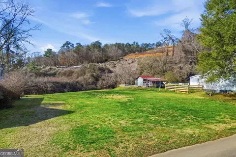 74 Spring St, Ellijay, GA 30540