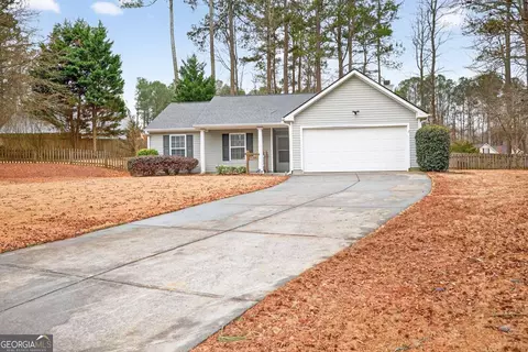 1202 Benton Ct, Bethlehem, GA 30620