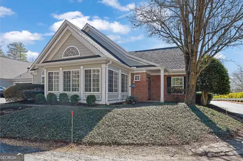2947 Oakside Cir, Alpharetta, GA 30004