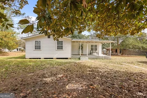 120 Carter St, Jesup, GA 31545
