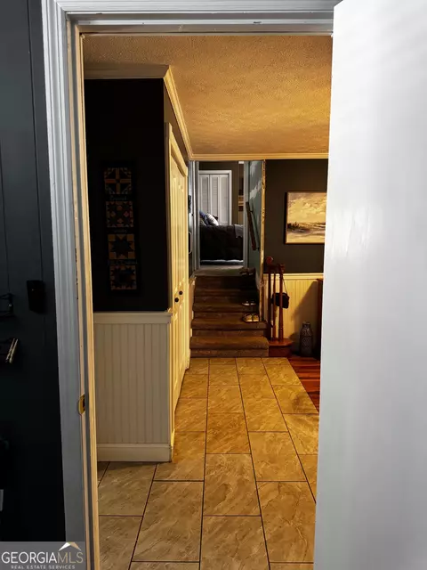 Entry Way - 87 Youngs Mill Rd, Lagrange, GA 30241 photo 3 of 3