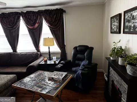 Living - 87 Youngs Mill Rd, Lagrange, GA 30241 photo 1 of 1