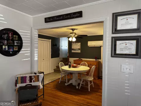 Dining - 87 Youngs Mill Rd, Lagrange, GA 30241 photo 1 of 3