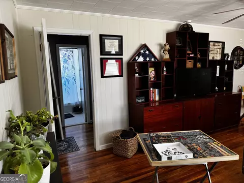 Entry Way - 87 Youngs Mill Rd, Lagrange, GA 30241 photo 1 of 3