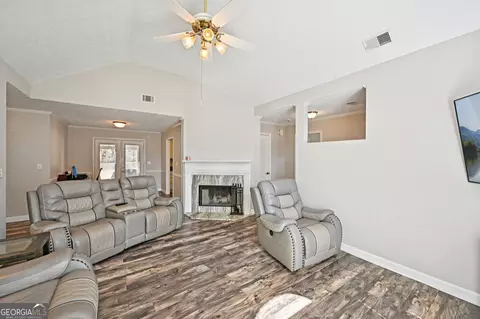 220 Trotters Walk, Covington, GA 30016 photo 2