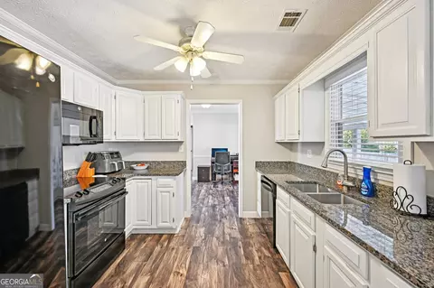 220 Trotters Walk, Covington, GA 30016 photo 14