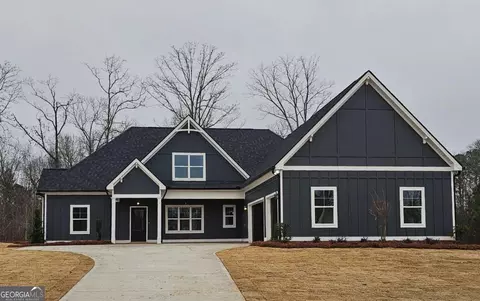 118 Atlantica Dr #29, Newnan, GA 30263