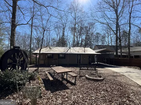 160 Nob Hill Rdg, Cleveland, GA 30528