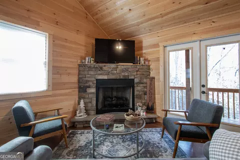 Living - 132 Lanes Way, Murphy, NC 28906 photo 1 of 3