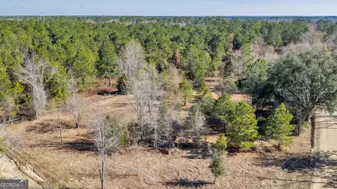 423 Livingston Rd, Adel, GA 31620
