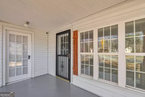 Exterior - 1203 Mize Rd, Toccoa, GA 30577 photo 3 of 9