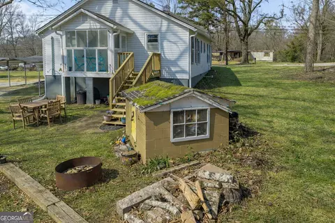 Exterior - 1203 Mize Rd, Toccoa, GA 30577 photo 2 of 9