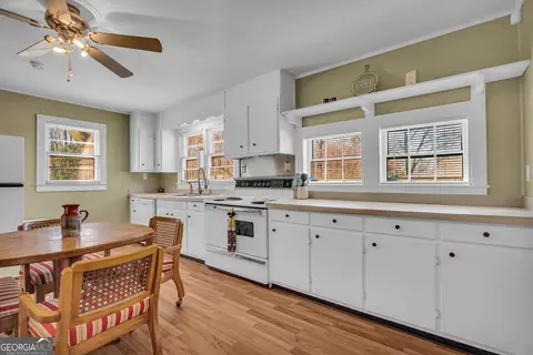 Kitchen - 1203 Mize Rd, Toccoa, GA 30577 photo 2 of 3