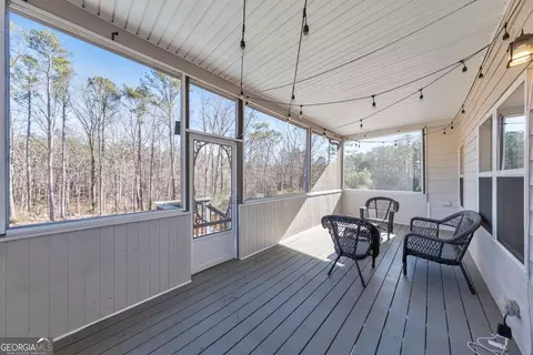 Exterior - 110 Sunflower St, Tyrone, GA 30290 photo 4 of 14