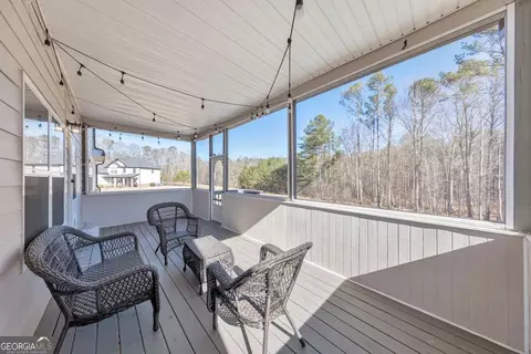 Exterior - 110 Sunflower St, Tyrone, GA 30290 photo 7 of 14