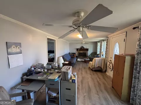 216 E Peter St, Cochran, GA 31014 photo 9
