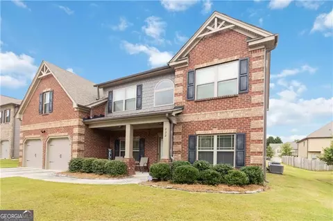 232 Misty Grove Dr SE, Loganville, GA 30052