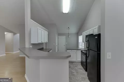 Entry Way - 3561 Bogan Mill Rd, Buford, GA 30519 photo 2 of 3