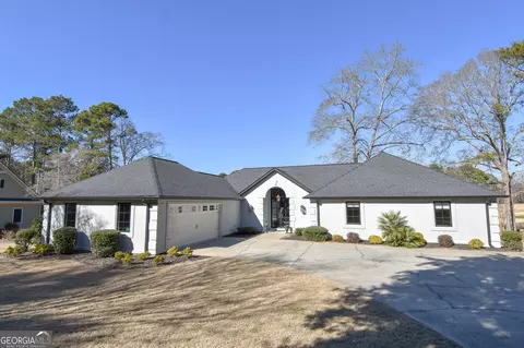 1091 Fairway Ridge Rd, Greensboro, GA 30642