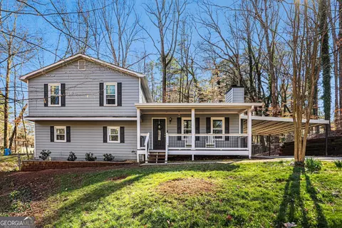 246 Fay Dr NW, Kennesaw, GA 30144