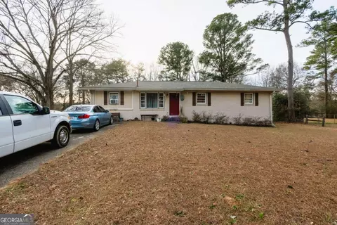 3756 Ponderosa Ln, Powder Springs, GA 30127