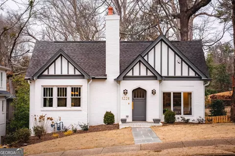 1224 Stillwood Dr NE, Atlanta, GA 30306