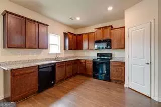 Kitchen - 410 Winter, Pendergrass, GA 30567 photo 1 of 1