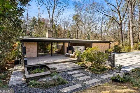 3760 Narmore Dr NE, Atlanta, GA 30319