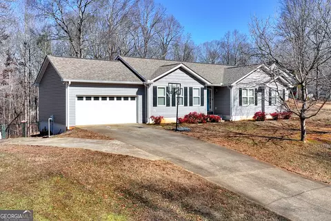 5124 Deer Path Ln, Gainesville, GA 30507