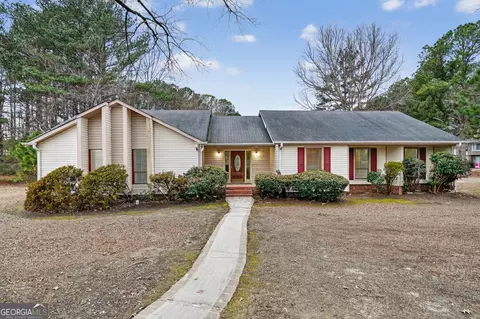 6665 Greenbower Ln, College Park, GA 30349