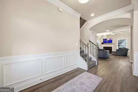78 Dorothy Ln, Lawrenceville, GA 30046