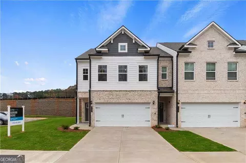 8215 Tiger Way, Riverdale, GA 30296
