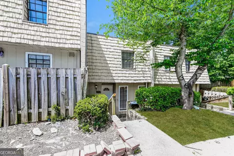 6421 Woodstone Ter, Morrow, GA 30260