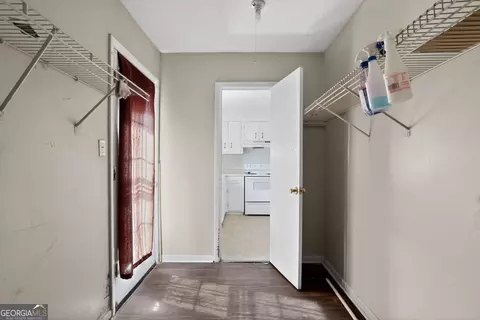 Entry Way - 2340 Prague Ct, Augusta, GA 30906 photo 6 of 6