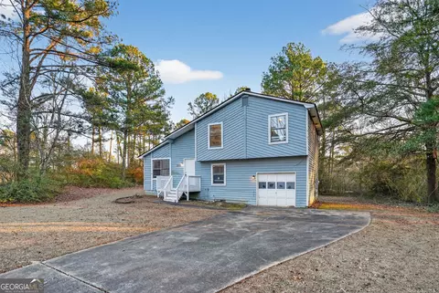 3520 Valley Chase Ct, Lithonia, GA 30038