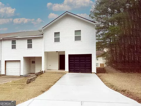 2113 Pine Tree Trl, Atlanta, GA 30349