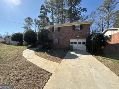 3673 Glen Falls Dr, Decatur, GA 30032