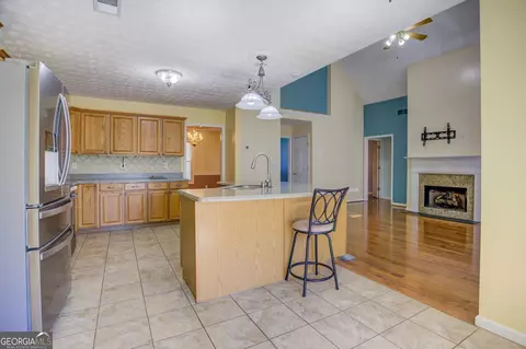 Kitchen - 489 Mount Mariah Rd, Covington, GA 30014 photo 6 of 6
