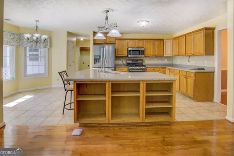 Kitchen - 489 Mount Mariah Rd, Covington, GA 30014 photo 1 of 6