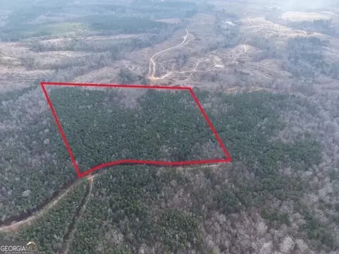 12 Cedar Creek Ext, Elberton, GA 30635