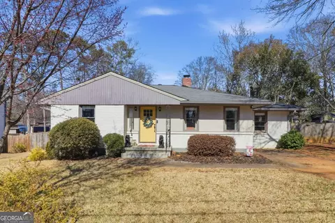1151 Pinedale Dr SE, Smyrna, GA 30080