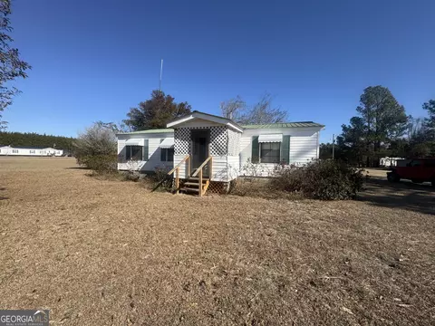 974 Peanut Rd, Rentz, GA 31075