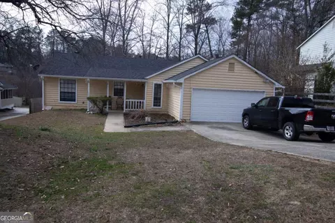 2496 Redfield Dr, Norcross, GA 30071