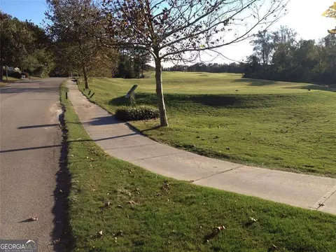 853 Club Dr, Commerce, GA 30530