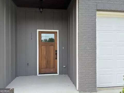Exterior - 633 E 3rd St, Rome, GA 30161 photo 2 of 5