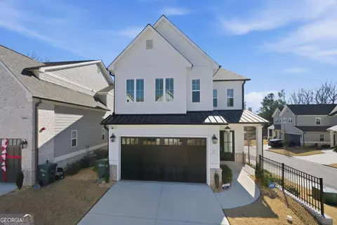 233 Scottsdale Dr, Marietta, GA 30064