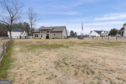 Exterior - 105 Cottage Way, Euharlee, GA 30145 photo 5 of 7