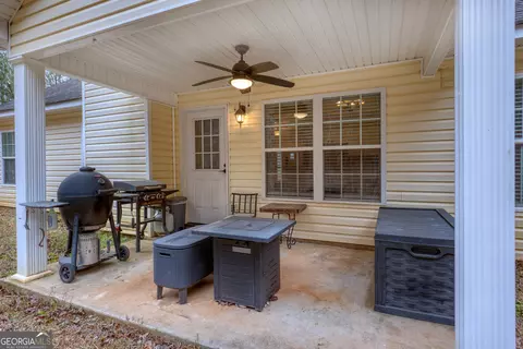 Exterior - 119 Cedar Ridge Dr, Lagrange, GA 30241 photo 4 of 8