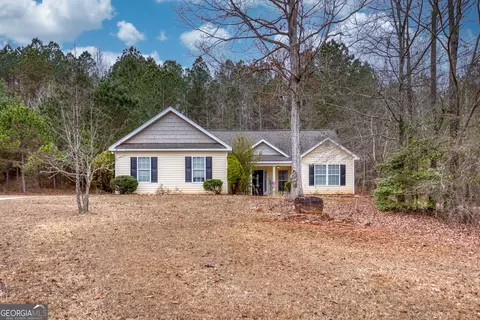 119 Cedar Ridge Dr, Lagrange, GA 30241