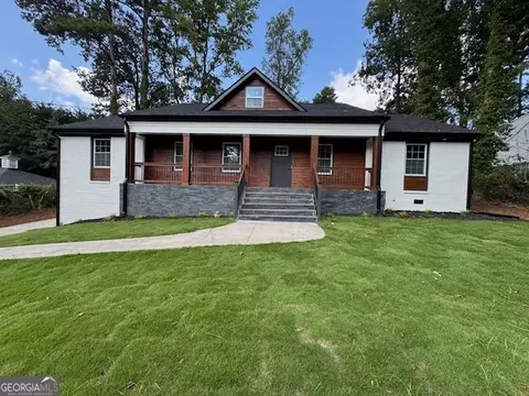610 Glenforest Rd, Sandy Springs, GA 30328